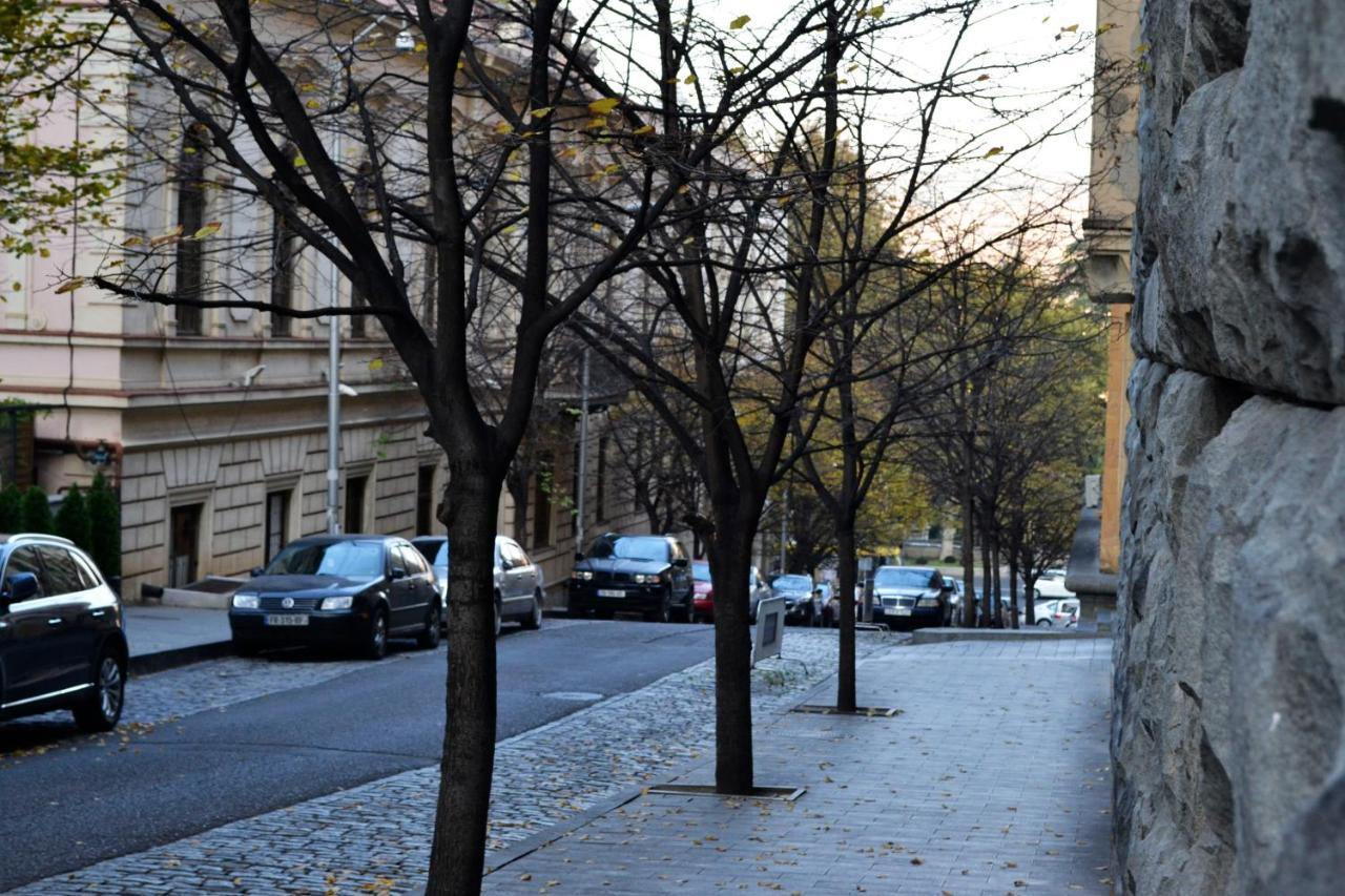 Tbili C Pansiyon Tiflis Dış mekan fotoğraf